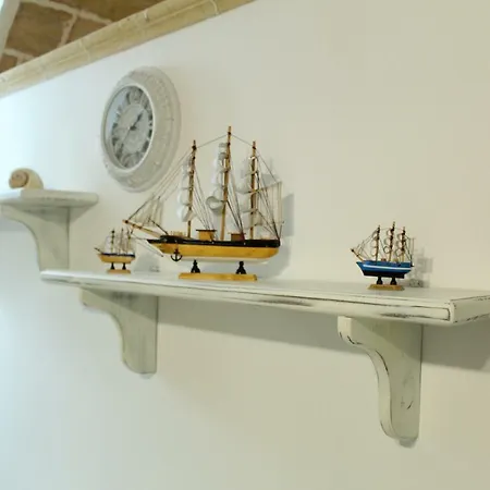 Lovely Shabby Chic Gallipoli